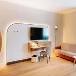 Hotel Moevenpick Bari