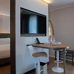 Hotel Moevenpick Bari