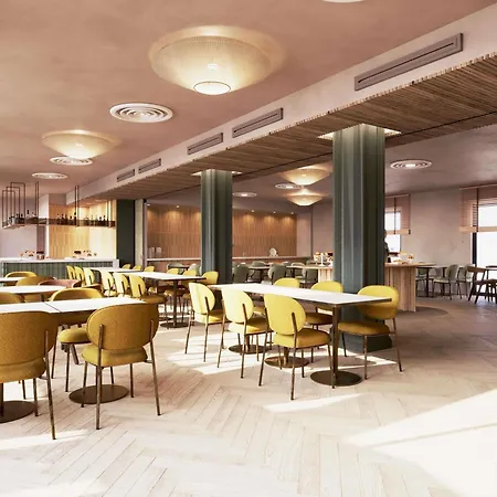 Hotel Moevenpick 4*