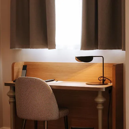 ホテル Moevenpick 4*