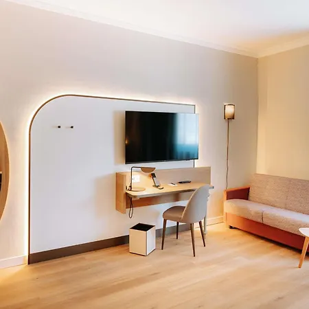 ホテル Moevenpick バーリ