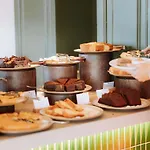 Moevenpick Hotel