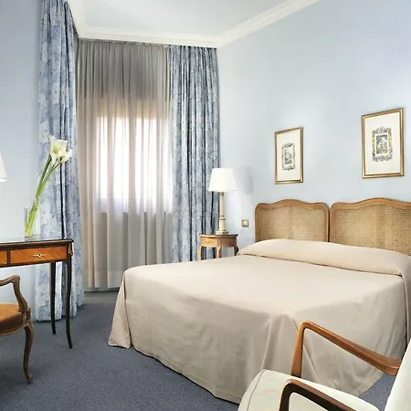 فندق Moevenpick 4*
