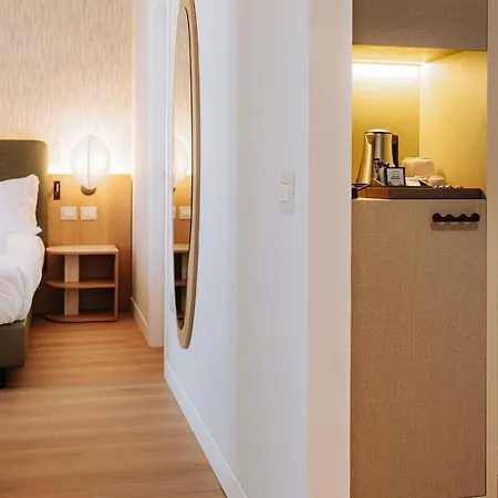 호텔 Moevenpick 4*