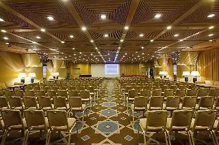 Moevenpick 4* Bari