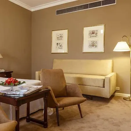 بالاس فندق 4*