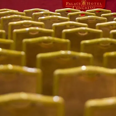 Palace 4*