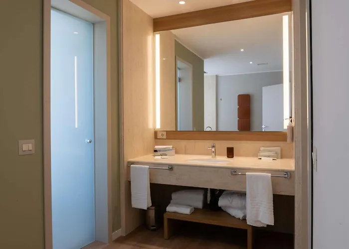 Moevenpick 호텔 4*